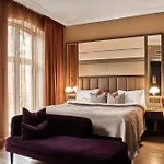 Opus Xvi, A Member Of Small Luxury Hotels Of The World Hotel
